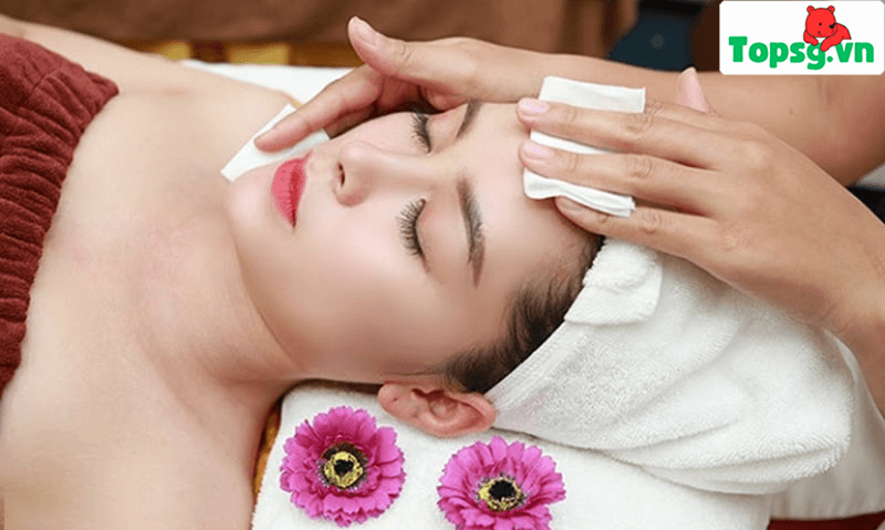 Massage mặt tại Quận 3
